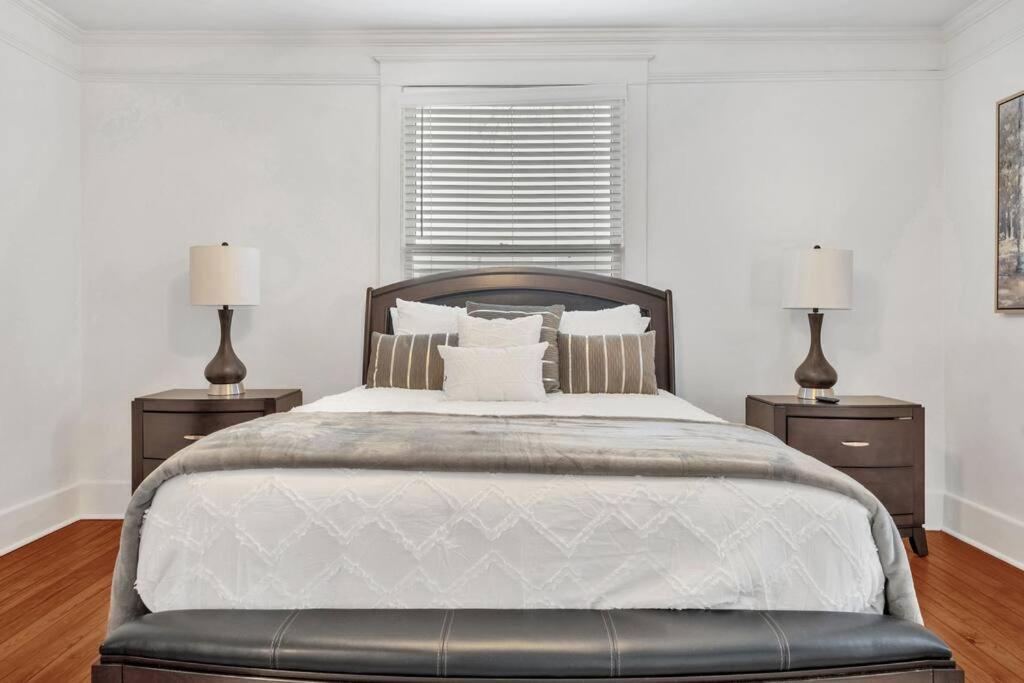 Holiday home Exquisite Two-story Located In Midtown Memphis