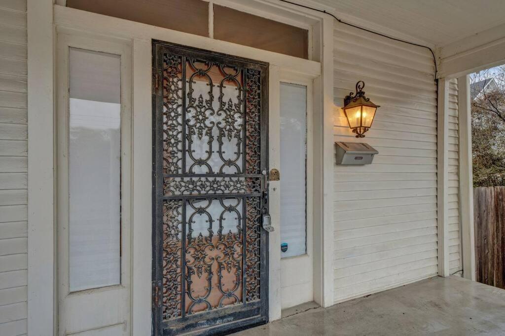 Holiday home Exquisite Two-story Located In Midtown Memphis