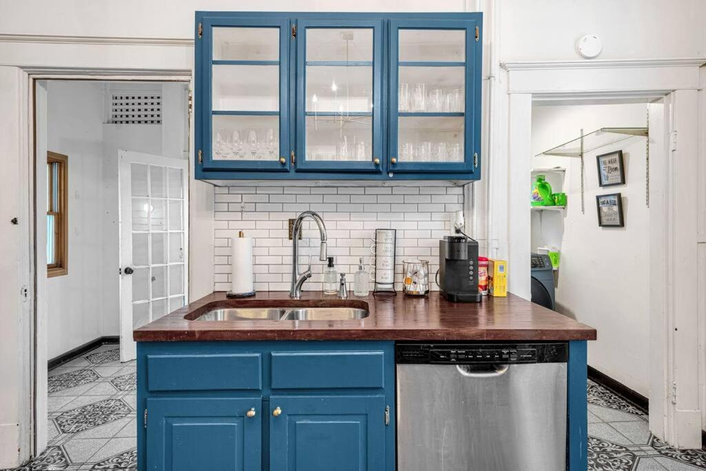 Holiday home Exquisite Two-story Located In Midtown Memphis